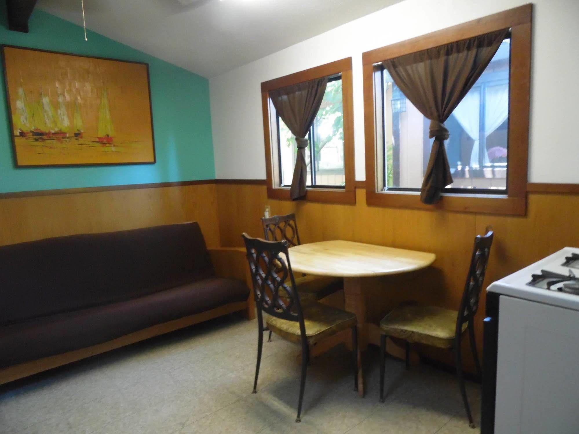 Riverlane Resort Guerneville Εξωτερικό φωτογραφία
